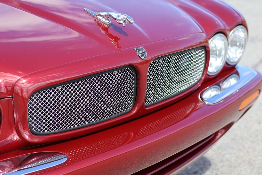 1999 Jaguar X308 XJR - Image 29 of 31