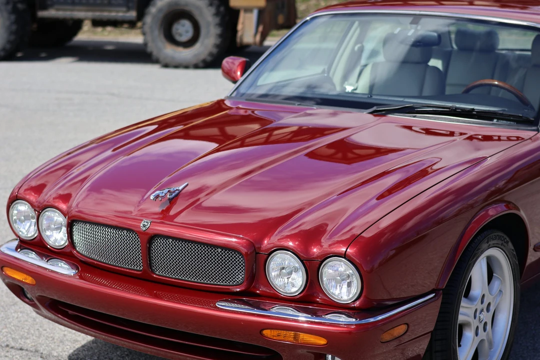 1999 Jaguar X308 XJR - Image 18 of 31