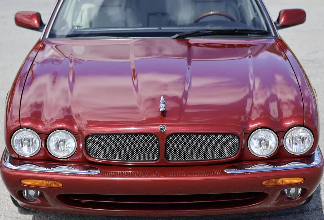 1999 Jaguar X308 XJR - Image 20 of 31