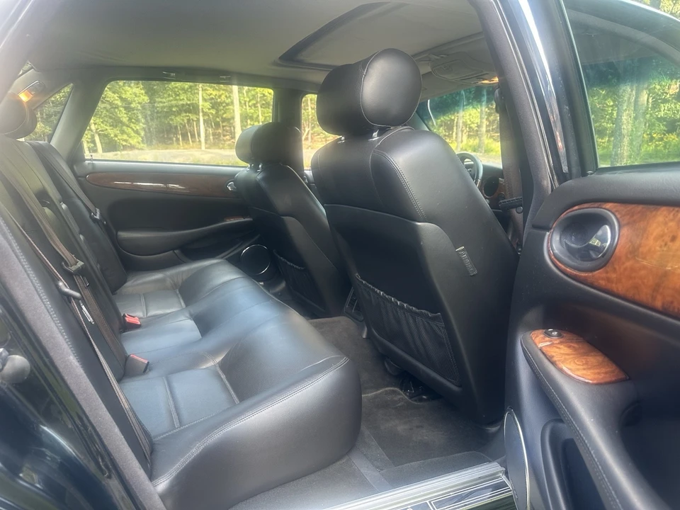 1999 Jaguar X308 XJR - Image 9 of 12