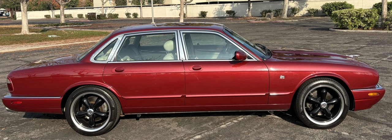 1999 Jaguar X308 XJR - Image 12 of 31