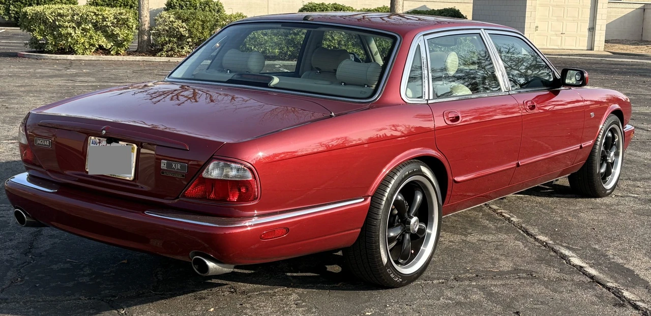 1999 Jaguar X308 XJR - Image 11 of 31
