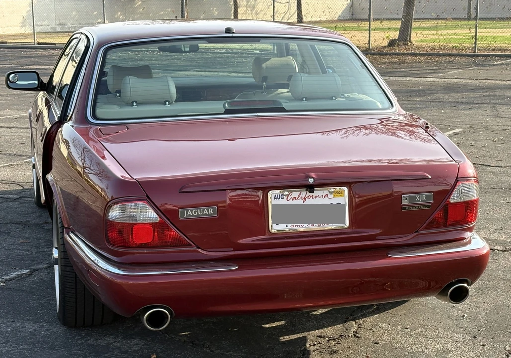 1999 Jaguar X308 XJR - Image 15 of 31
