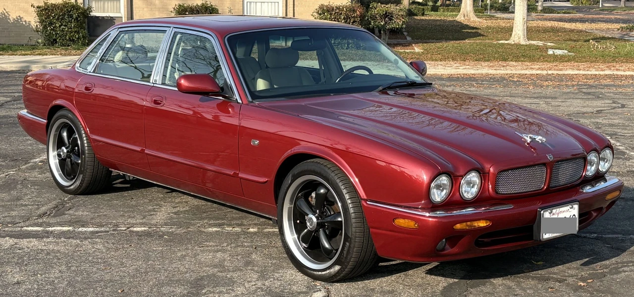 1999 Jaguar X308 XJR - Image 10 of 31