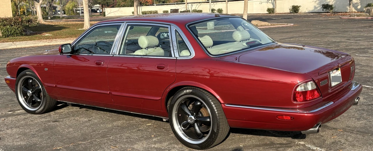 1999 Jaguar X308 XJR - Image 16 of 31