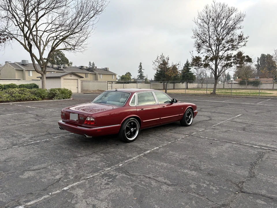 1999 Jaguar X308 XJR - Image 6 of 31