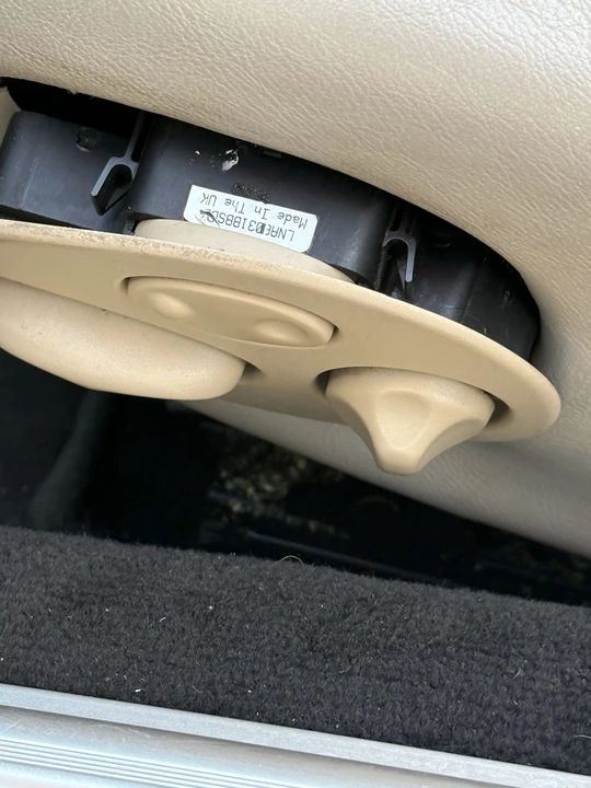 1999 Jaguar X308 XJR - Image 26 of 31