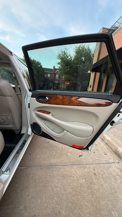1999 Jaguar - Image 21 of 31