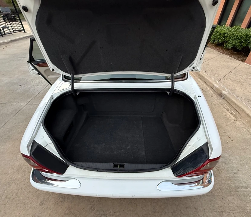 1999 Jaguar - Image 29 of 31