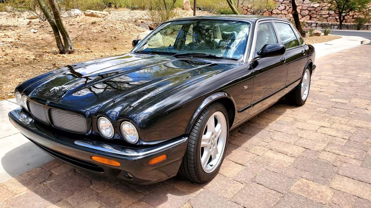 1999 Jaguar X308 XJR - Image 6 of 31