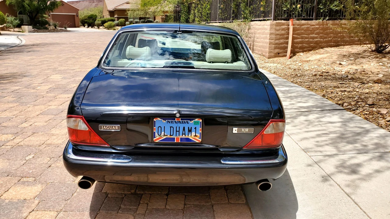 1999 Jaguar X308 XJR - Image 10 of 31