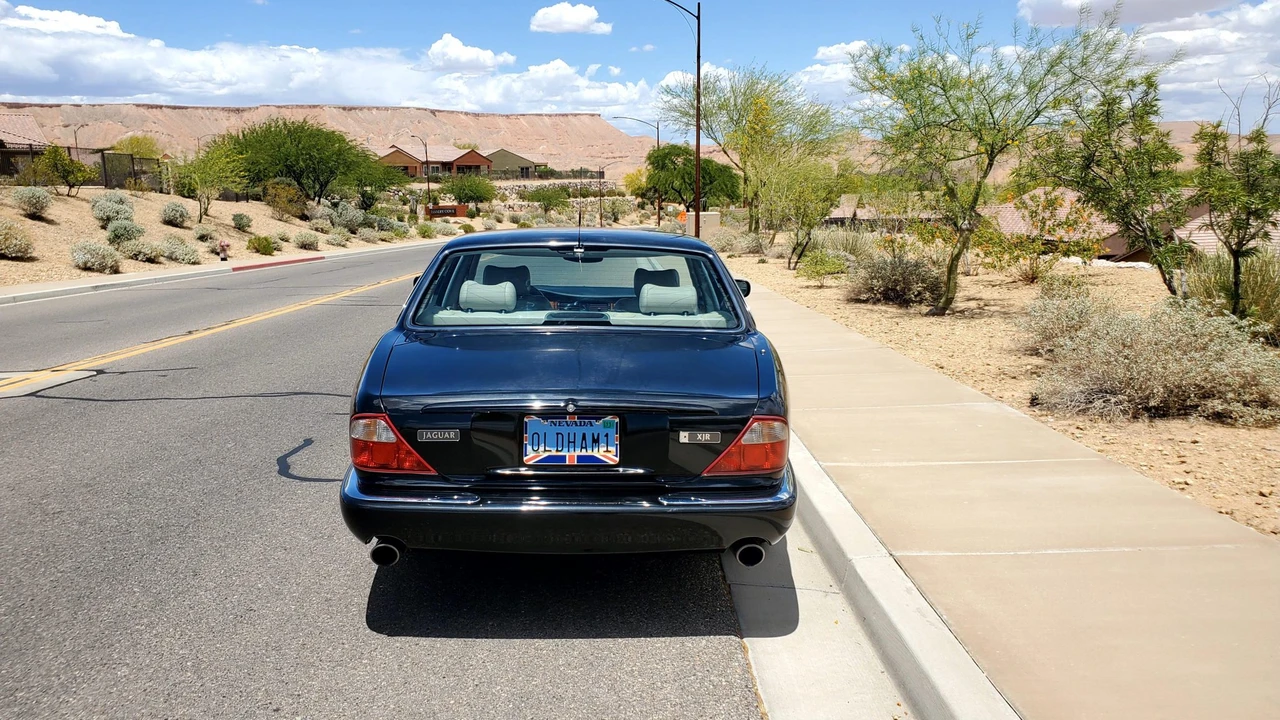 1999 Jaguar X308 XJR - Image 4 of 31