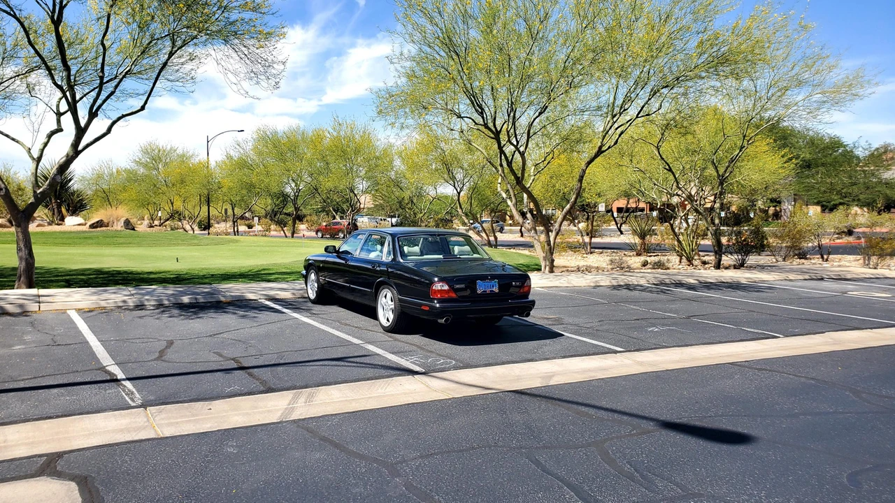 1999 Jaguar X308 XJR - Image 22 of 31