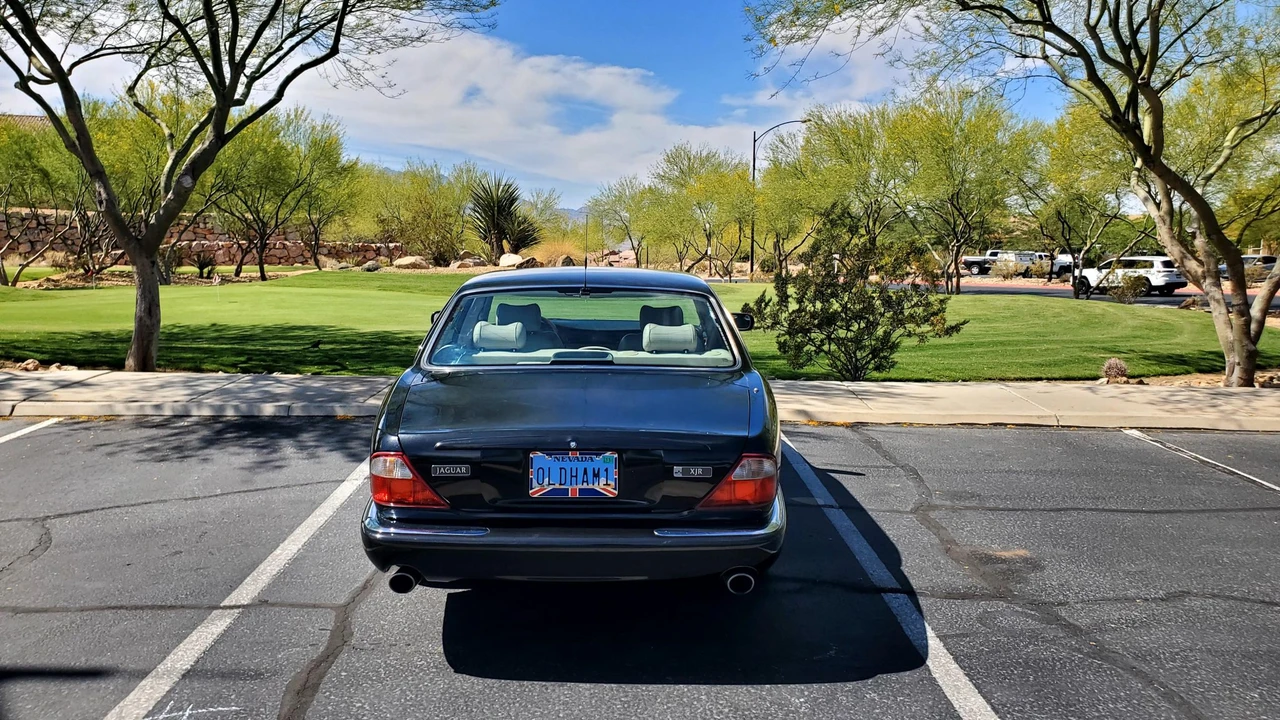 1999 Jaguar X308 XJR - Image 23 of 31