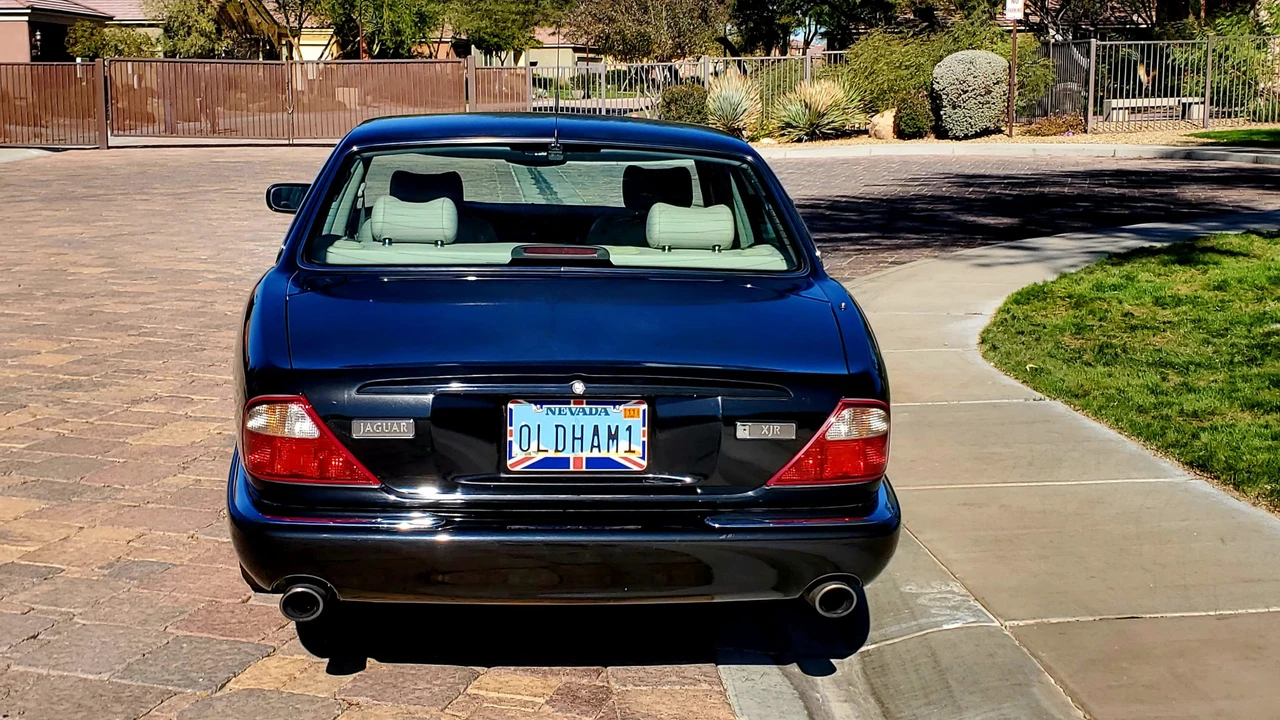 1999 Jaguar X308 XJR - Image 19 of 31