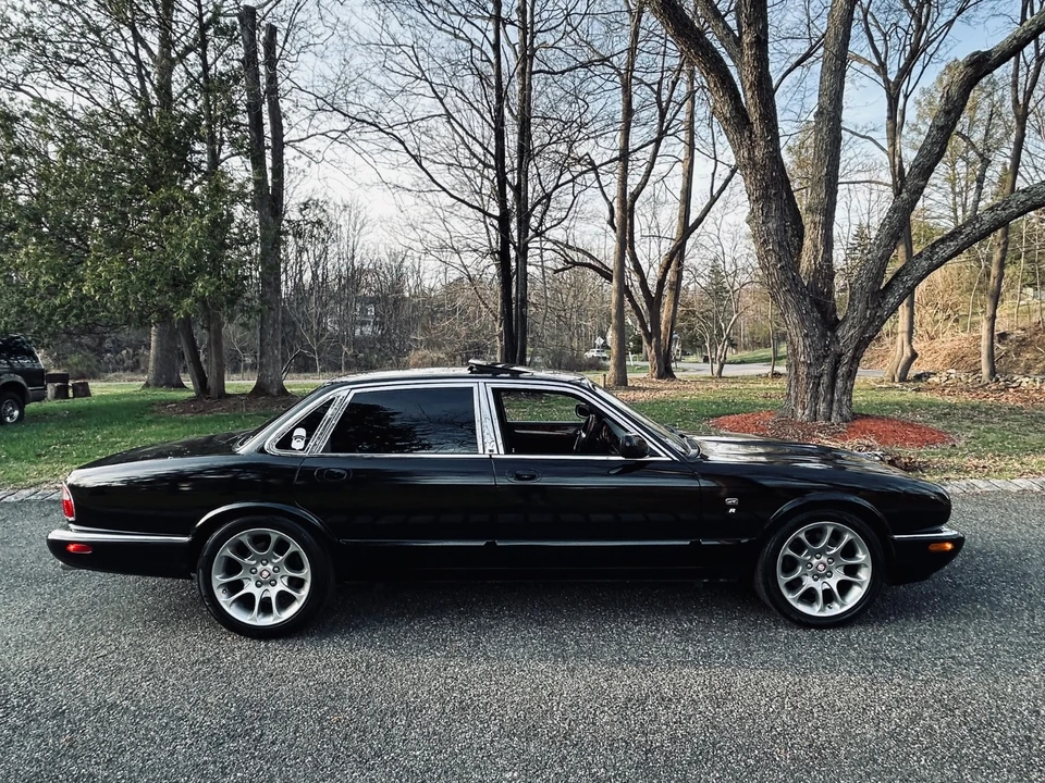 1999 Jaguar X308 XJR - Image 19 of 21