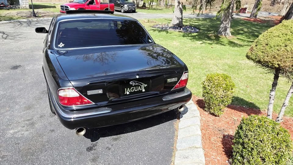 1999 Jaguar X308 XJR - Image 4 of 19