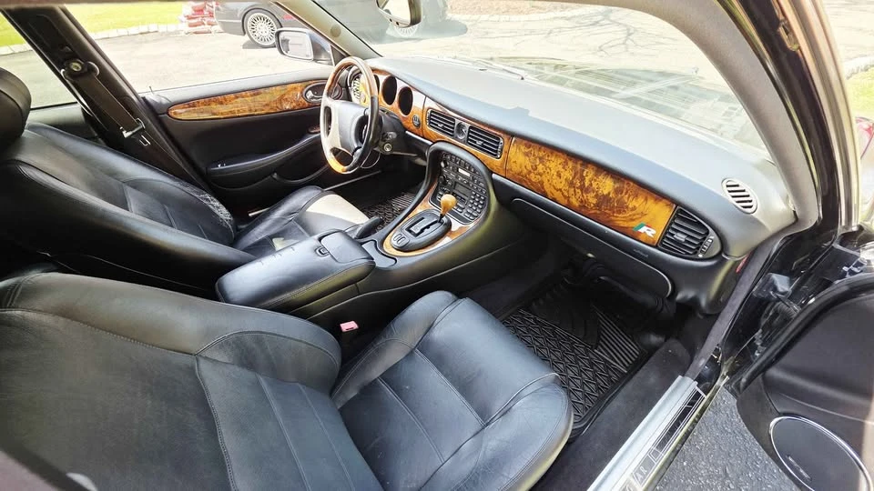 1999 Jaguar X308 XJR - Image 7 of 20
