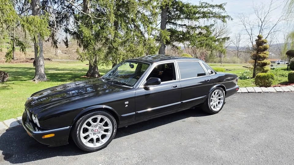 1999 Jaguar X308 XJR - Image 9 of 20