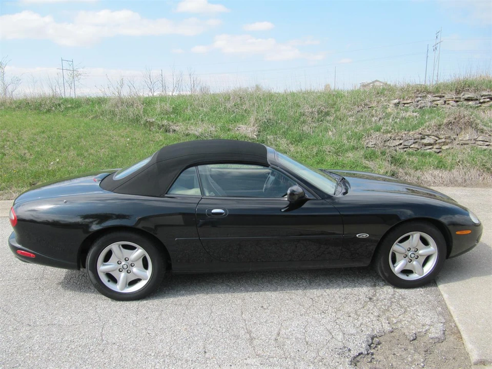 1999 Jaguar X100 XK8 - Image 9 of 24