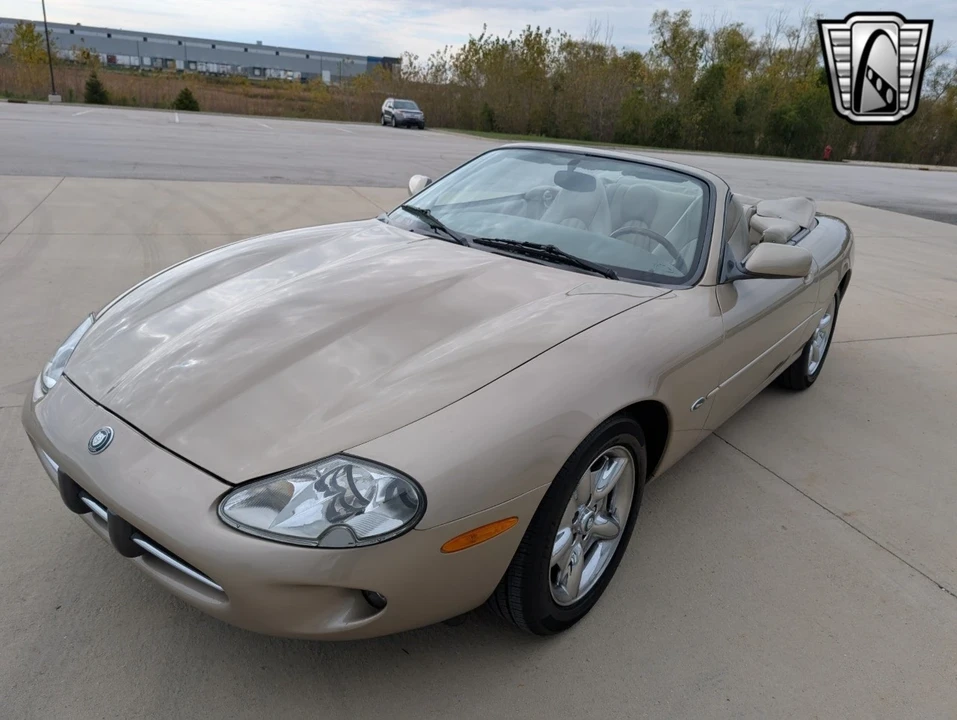 1999 Jaguar X100 XK8 - Image 3 of 12