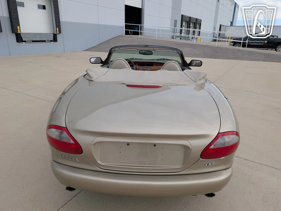 1999 Jaguar X100 XK8 - Image 12 of 12