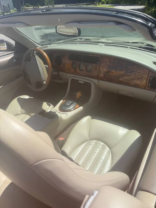 1999 Jaguar X100 XK8 - Image 7 of 7