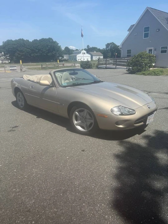 1999 Jaguar X100 XK8 - Image 2 of 7