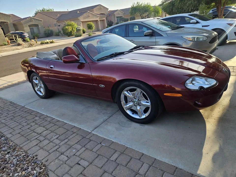 1999 Jaguar XK - Image 9 of 21