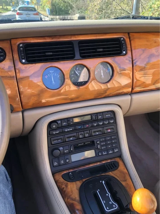 1999 Jaguar X100 XK8 - Image 7 of 7