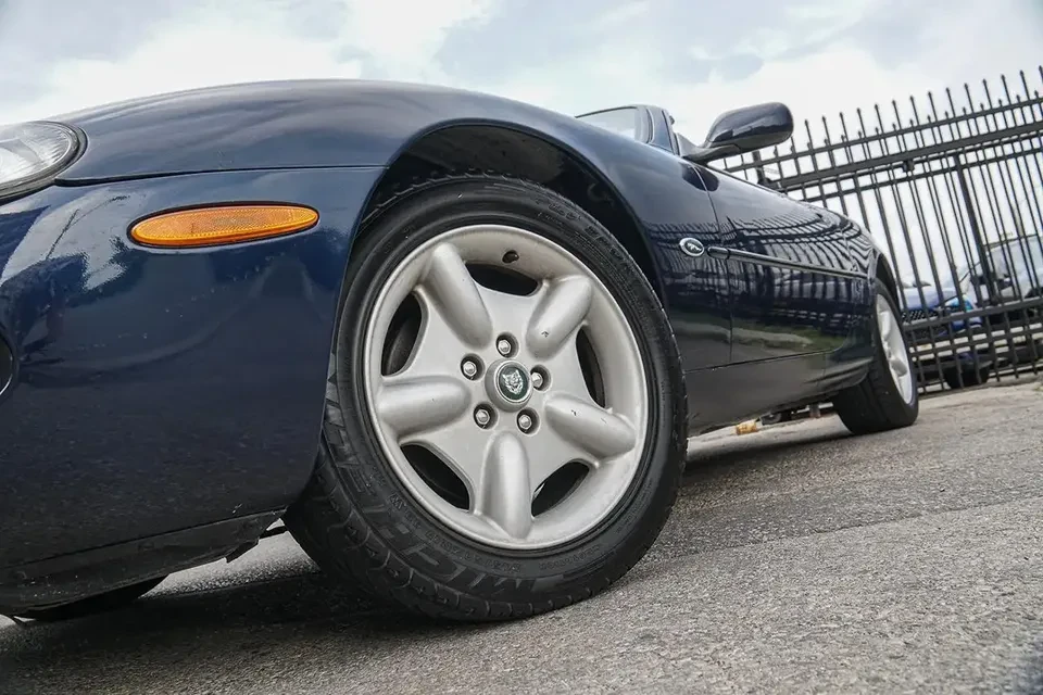 1999 Jaguar X100 XK8 - Image 4 of 20