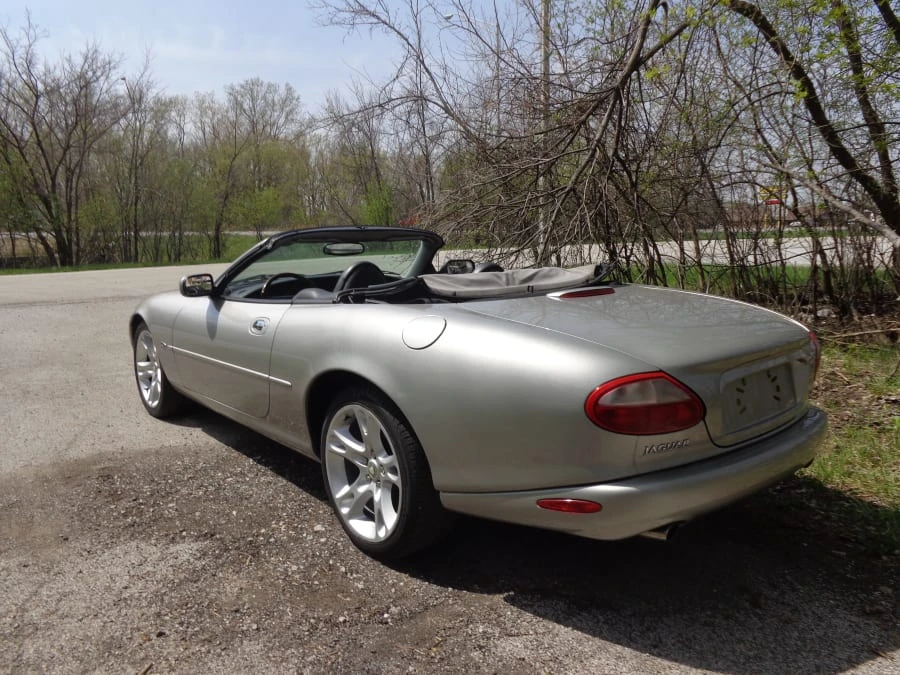 1999 Jaguar X100 XK8 - Image 3 of 6