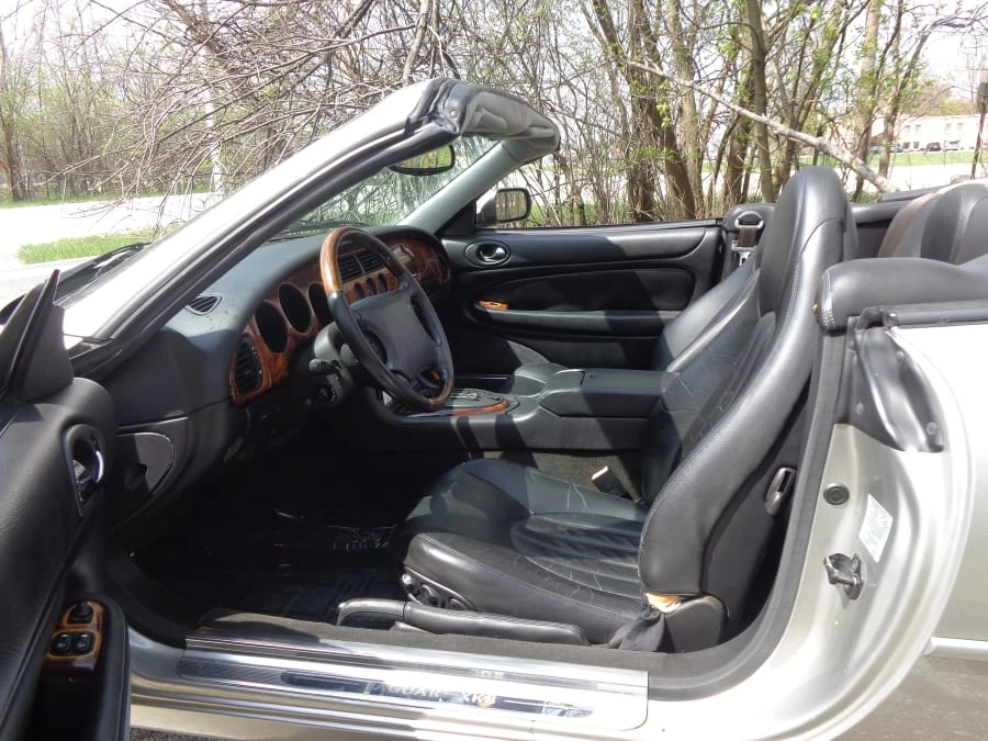 1999 Jaguar X100 XK8 - Image 4 of 6