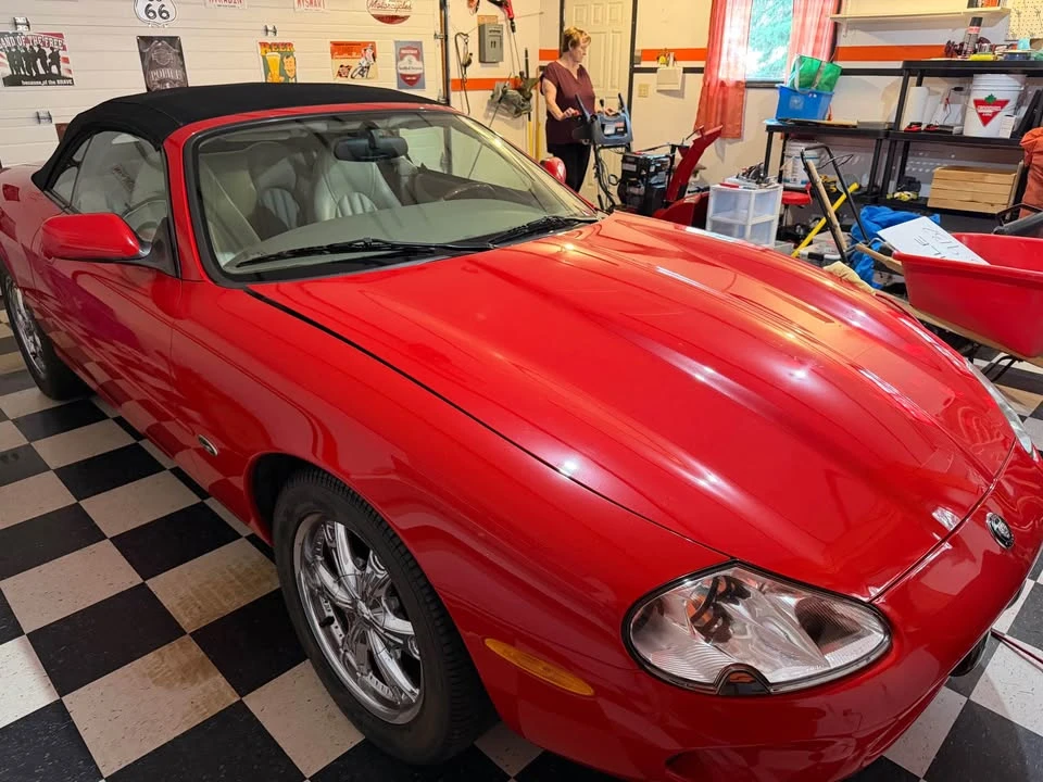 1999 Jaguar X100 XK8 - Image 2 of 9