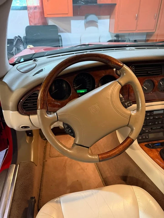 1999 Jaguar X100 XK8 - Image 7 of 9