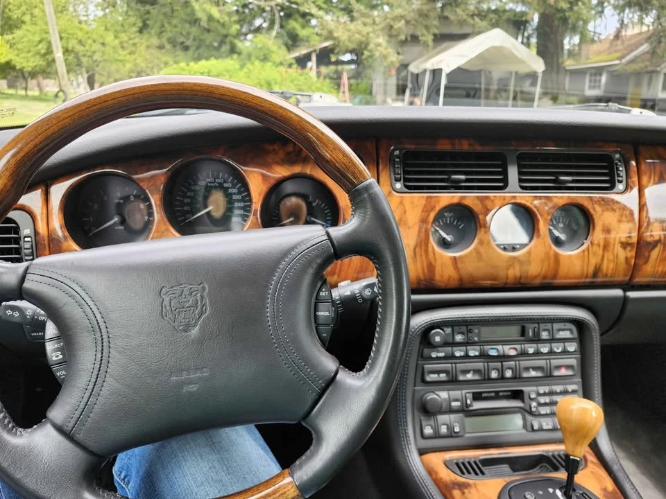 1999 Jaguar X100 XK8 - Image 8 of 9