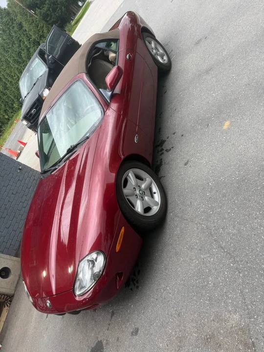 1999 Jaguar X100 XK8 - Image 4 of 5