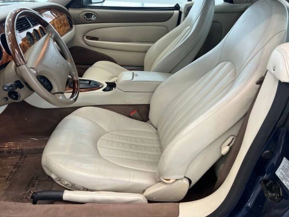 1999 Jaguar X100 XK8 - Image 9 of 20