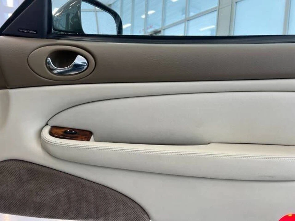 1999 Jaguar X100 XK8 - Image 16 of 20