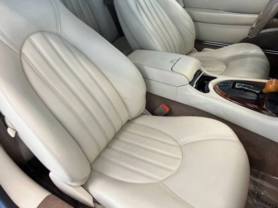 1999 Jaguar X100 XK8 - Image 14 of 20