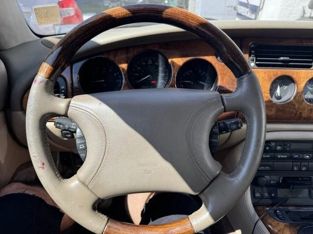 1999 Jaguar X100 XK8 - Image 15 of 17