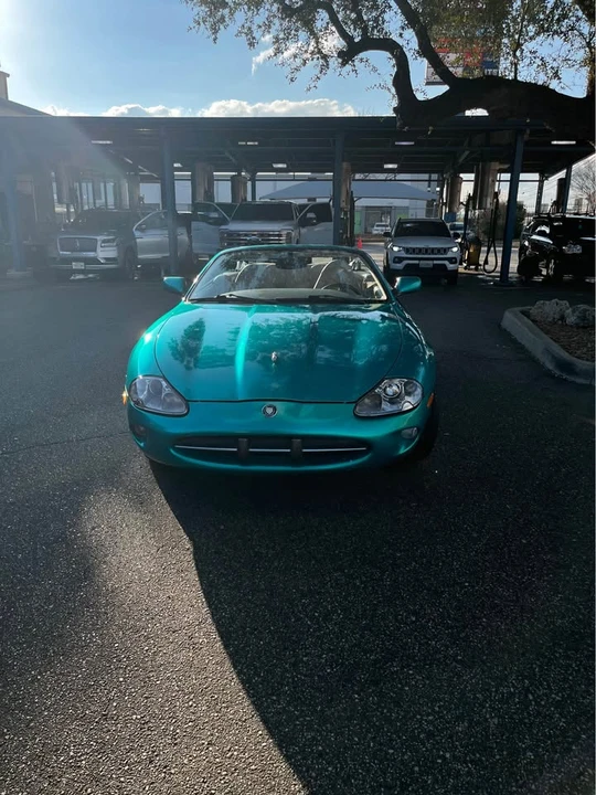 1999 Jaguar X100 XK8 - Image 3 of 7