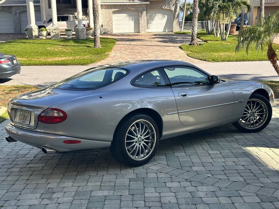1999 Jaguar X100 XK8 - Image 8 of 24