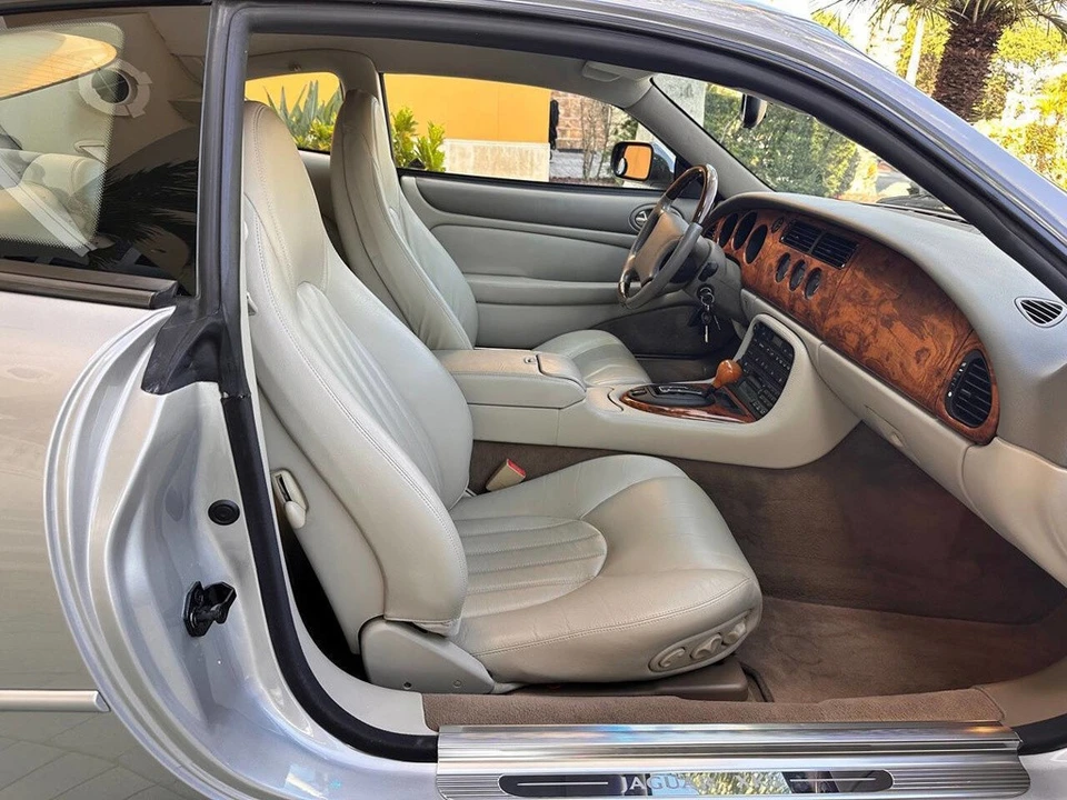 1999 Jaguar X100 XK8 - Image 23 of 24