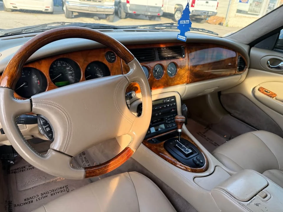 1999 Jaguar X100 XK8 - Image 9 of 19
