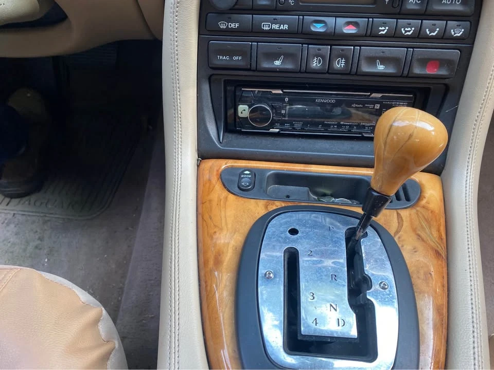 1999 Jaguar X100 XK8 - Image 6 of 12