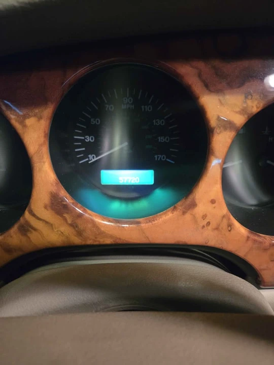 1999 Jaguar X100 XK8 - Image 8 of 13