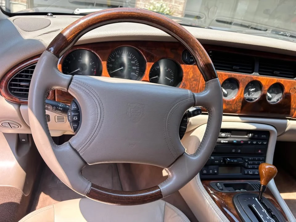 1999 Jaguar X100 XK8 - Image 8 of 17