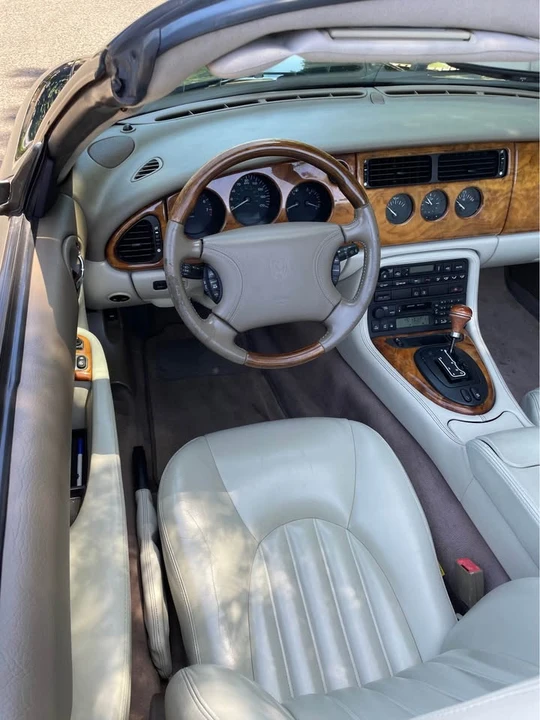 1999 Jaguar X100 XK8 - Image 10 of 15