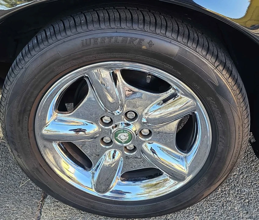 1999 Jaguar X100 XK8 - Image 10 of 12